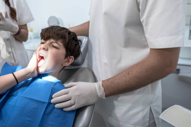 Best Emergency Broken Tooth Repair in Kent Acres, DE